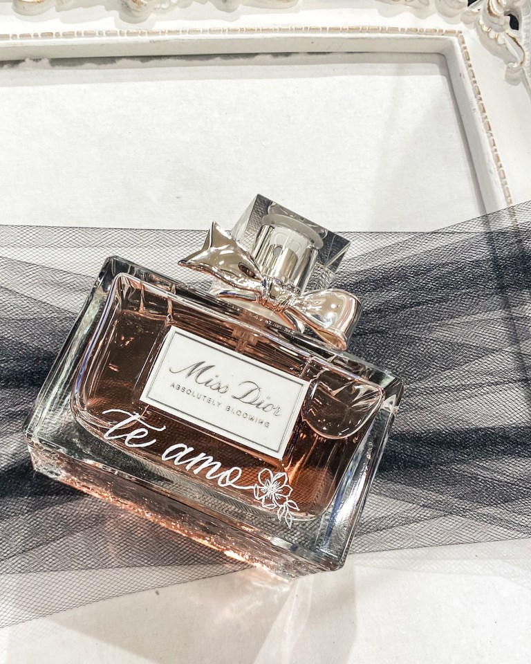 She Made It Like That Houston In Store Engraving Macys Dior Fragrances ED 768x960