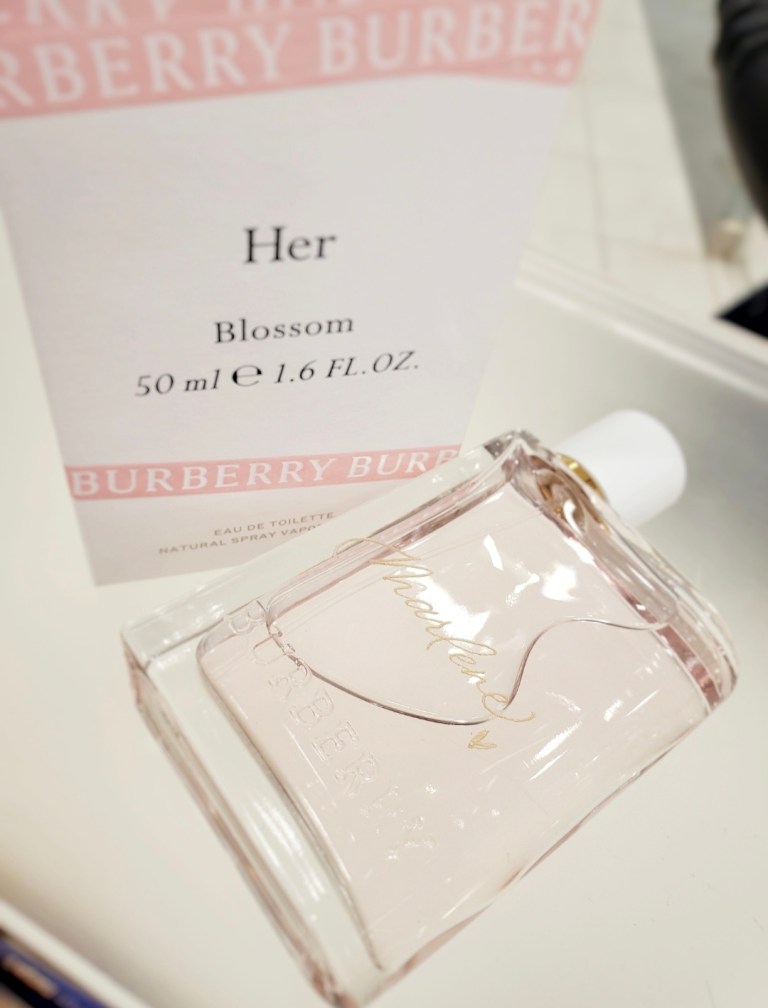 Burberry Her perfume hand engraved name gift 768x1008