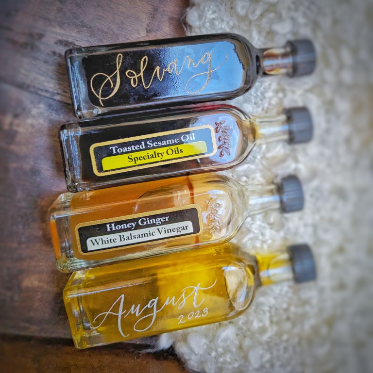 Houston Calligraphy and Engraving Th olive oil vinegar bottles relaxede Beaux Arts 1 768x769