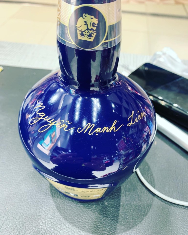 27B4B41B BDF2 4B23 AE18 AC8BCFFF7C28 768x960