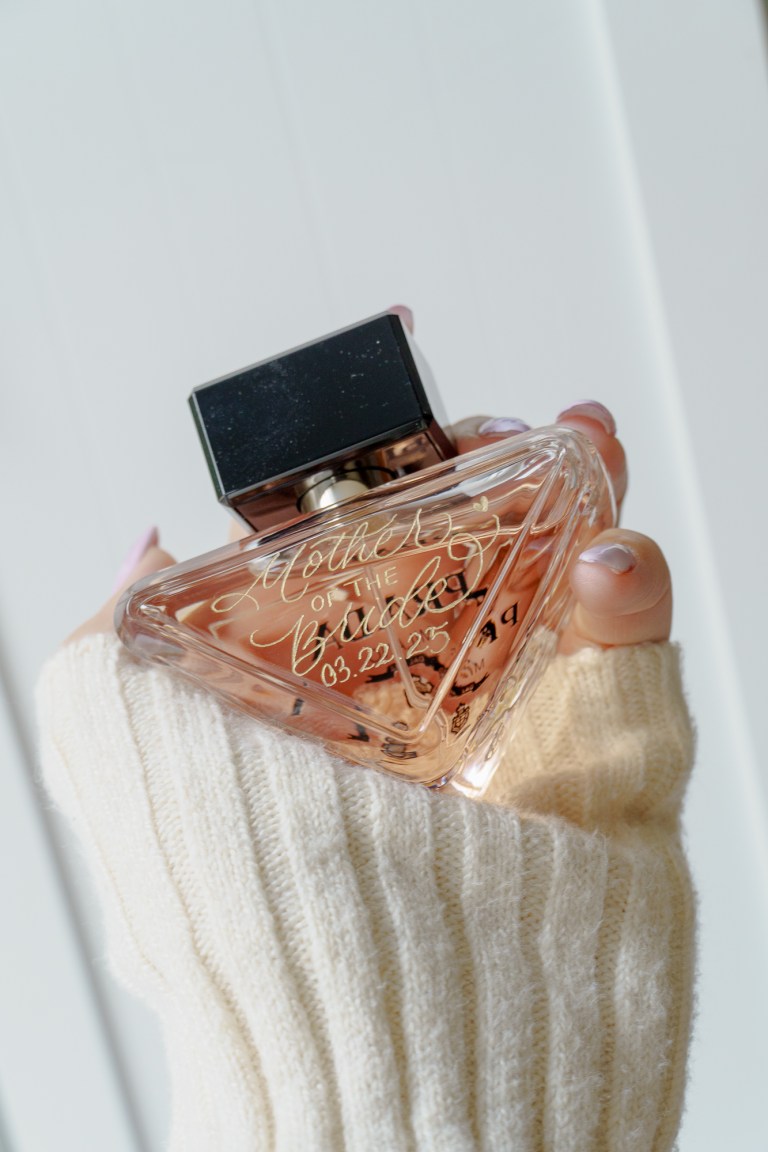 KeeKeeCreates Alysse OC Engraved Perfume Prada Dior Chanel Burberry Givenchy 05 768x1152