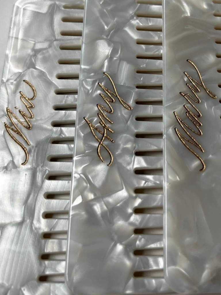 engraved pearl combs set 768x1024